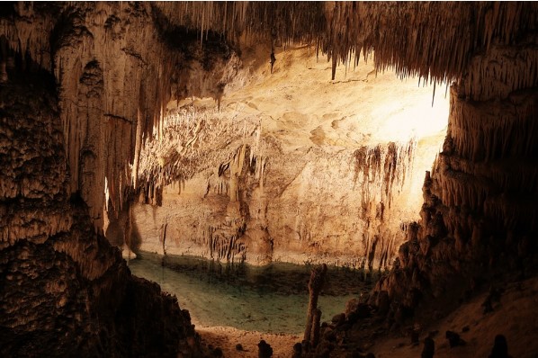 Kefalonia rent a car-Drogorati Cave
