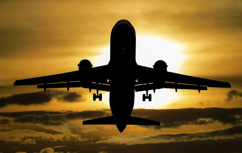 Volos Rent a car - airplane